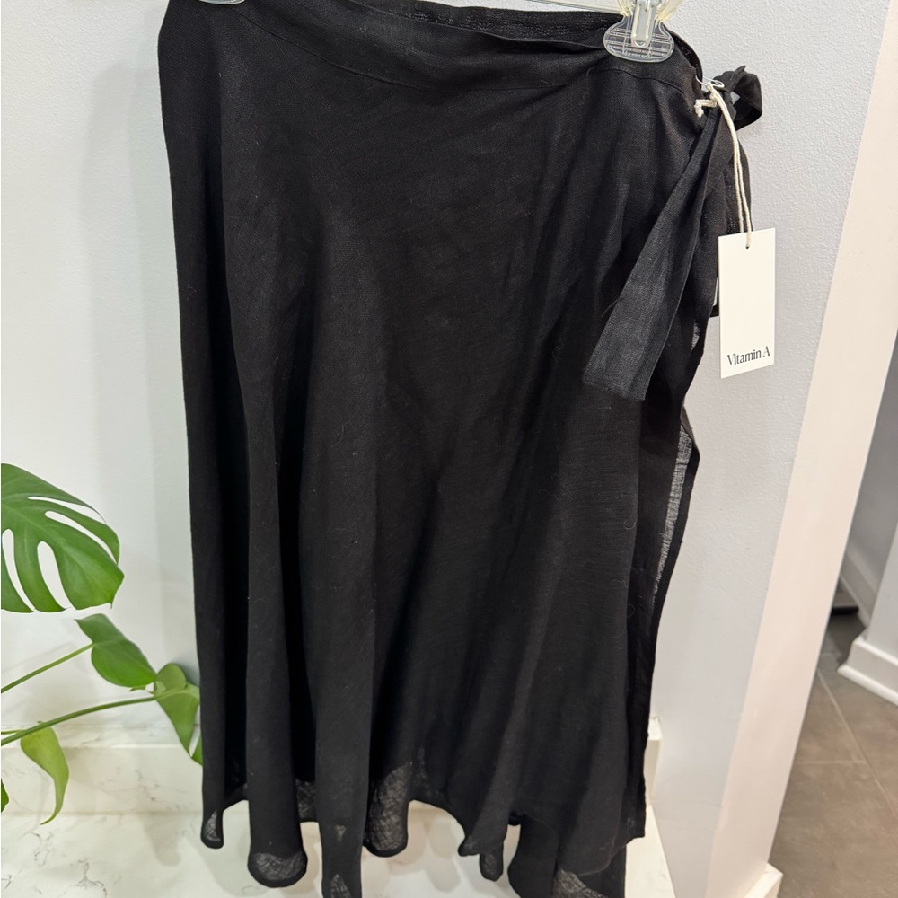 Vitamin A Lana Linen wrap skirt black NWT - Picture 7 of 8